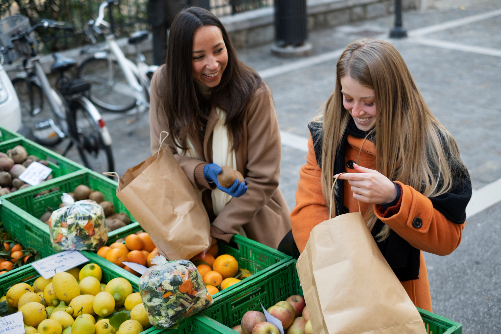 Food & Groceries