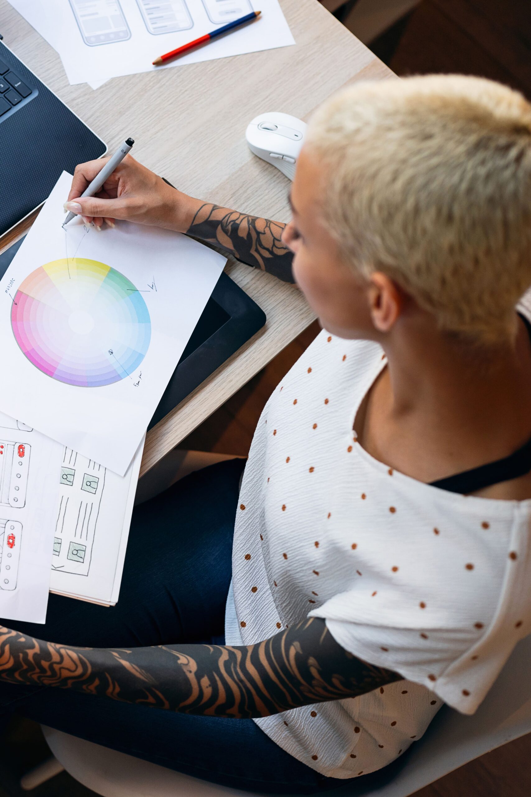 Designer working with a colour wheel